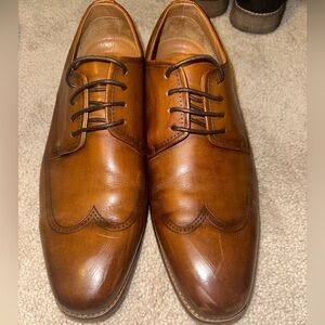 Classic men’s brown dress shoe.